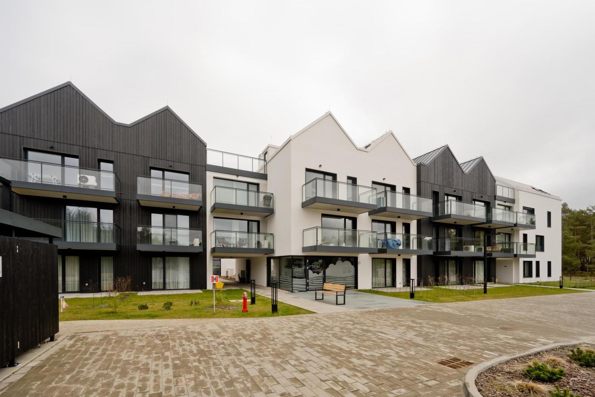 Apartament Orlando W Porto Leba 350M Od Morza Exterior photo